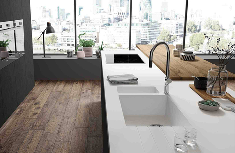 Corian® bordplade og vaske i Corian®