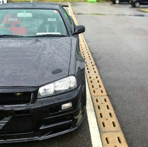 ZILLA-R34-JDM-BUCKET-SEATS