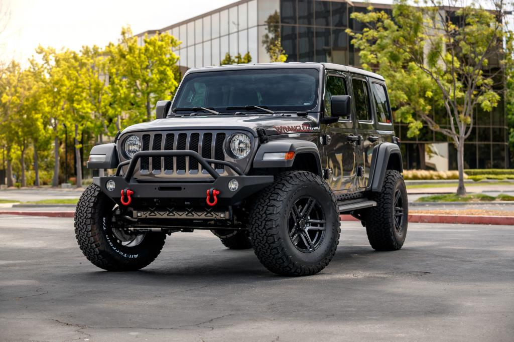 Jeep JL Wrangler 17