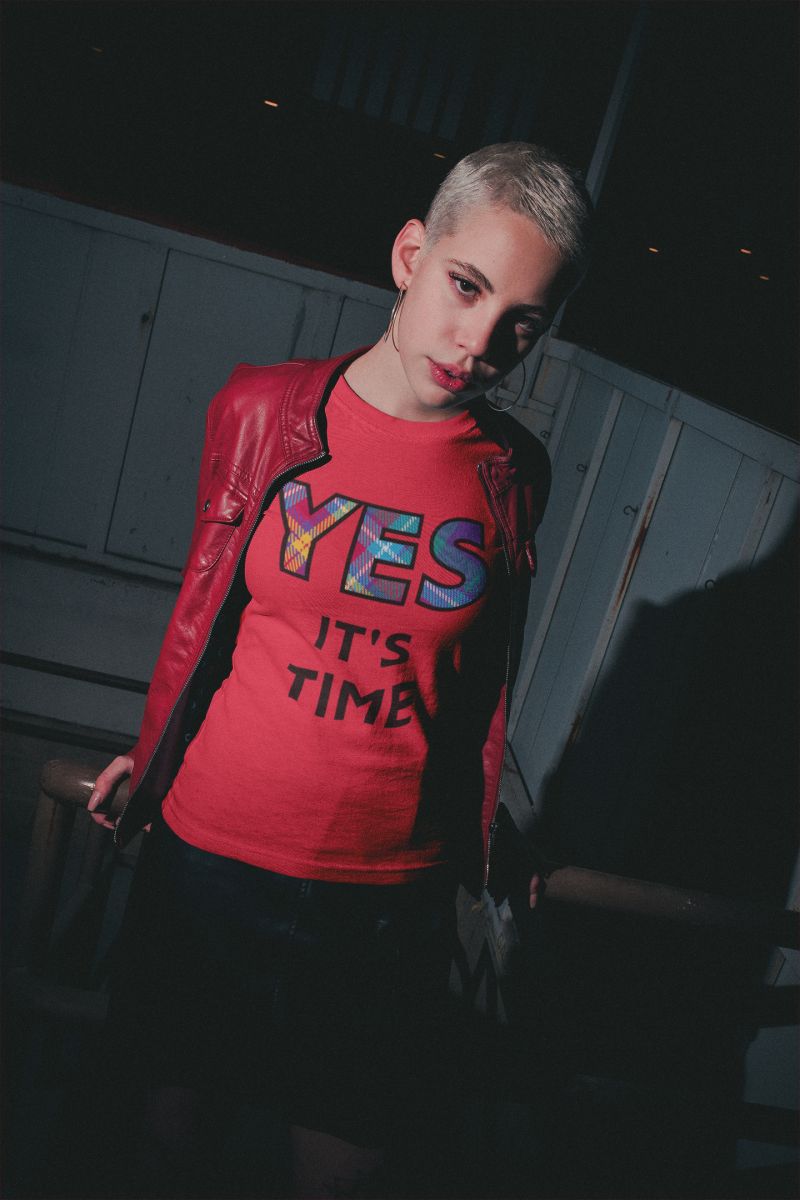 YES-TARTAN-portrait-of-a-short-haired-woman-wearing-a-t-shirt-mockup-at-night-a18920